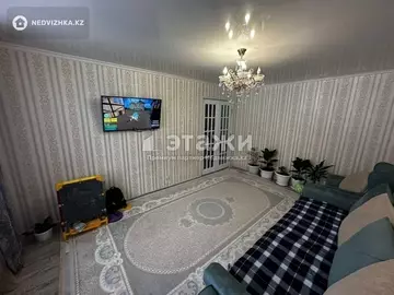 3-комнатная квартира, этаж 1 из 9, 74 м²