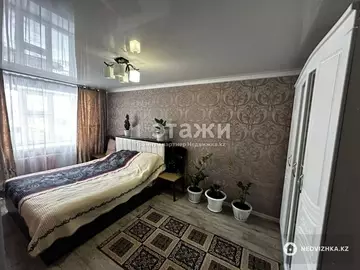 3-комнатная квартира, этаж 1 из 9, 74 м²