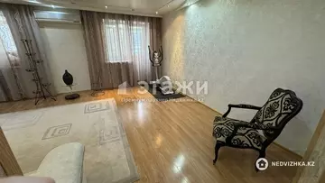 4-комнатная квартира, этаж 10 из 12, 138 м²