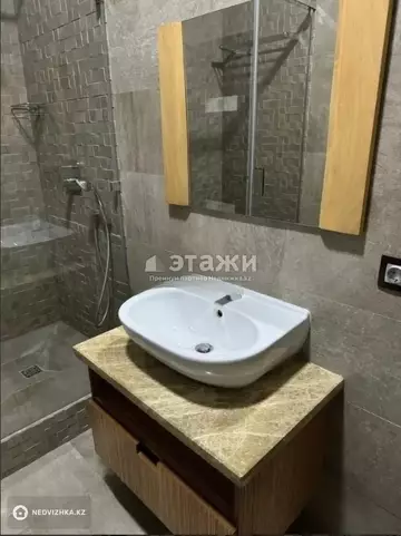3-комнатная квартира, этаж 5 из 7, 124 м²