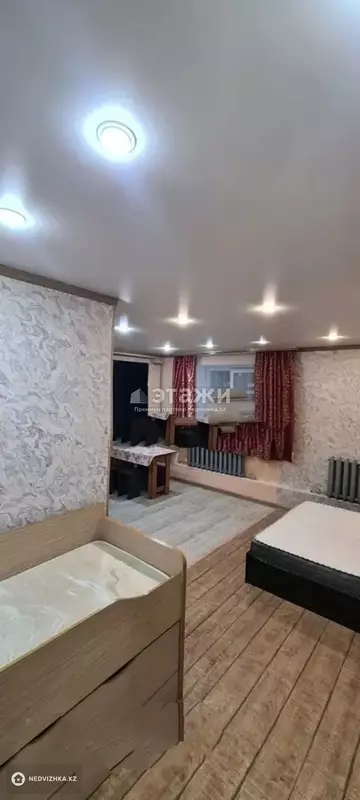 1-комнатная квартира, этаж 1 из 10, 32 м²