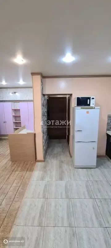 1-комнатная квартира, этаж 1 из 10, 32 м²