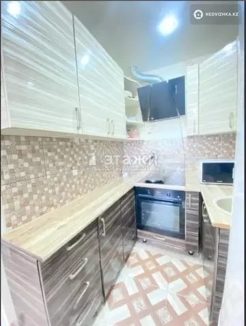 3-комнатная квартира, этаж 2 из 6, 85 м²