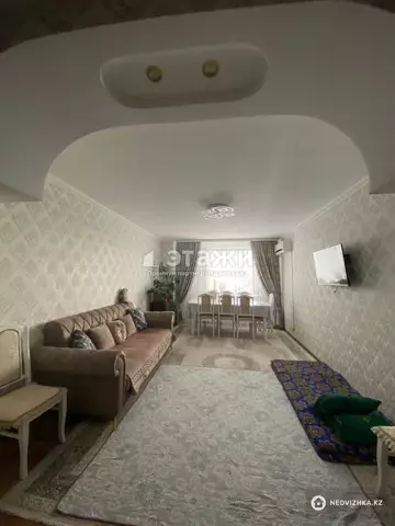 3-комнатная квартира, этаж 9 из 9, 79 м²