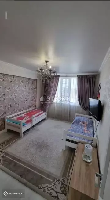 3-комнатная квартира, этаж 3 из 7, 82 м²