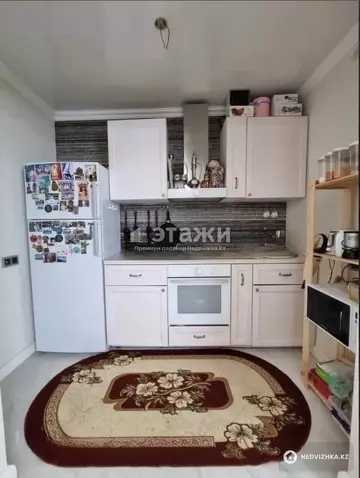 3-комнатная квартира, этаж 3 из 7, 82 м²