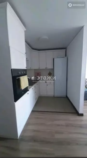 2-комнатная квартира, этаж 13 из 13, 49 м²