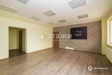 3-комнатная квартира, этаж 3 из 24, 100 м²