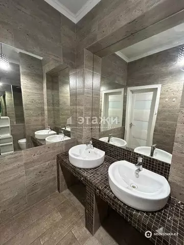 183.6 м², 5-комнатная квартира, этаж 9 из 9, 184 м², изображение - 12