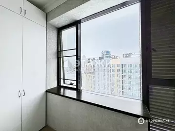 2-комнатная квартира, этаж 10 из 10, 78 м²