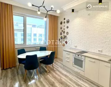 2-комнатная квартира, этаж 10 из 10, 78 м²