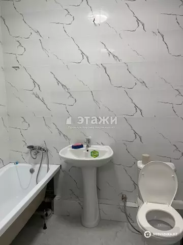 1-комнатная квартира, этаж 4 из 4, 39 м²