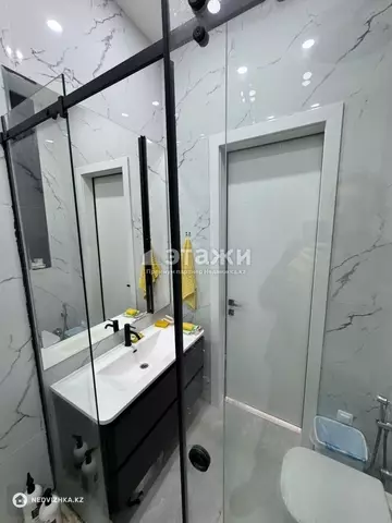 4-комнатная квартира, этаж 5 из 9, 149 м²