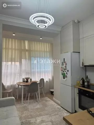 1-комнатная квартира, этаж 8 из 9, 36 м²