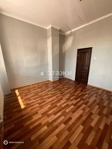 1-комнатная квартира, этаж 1 из 5, 39 м²
