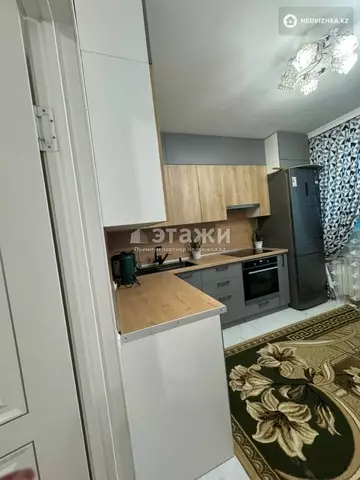 2-комнатная квартира, этаж 2 из 10, 62 м²