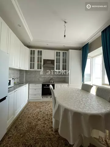 2-комнатная квартира, этаж 7 из 9, 64 м²
