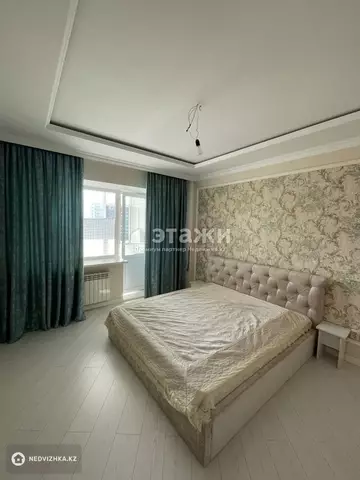 2-комнатная квартира, этаж 7 из 9, 64 м²