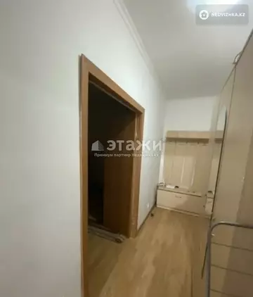 1-комнатная квартира, этаж 8 из 12, 42 м²