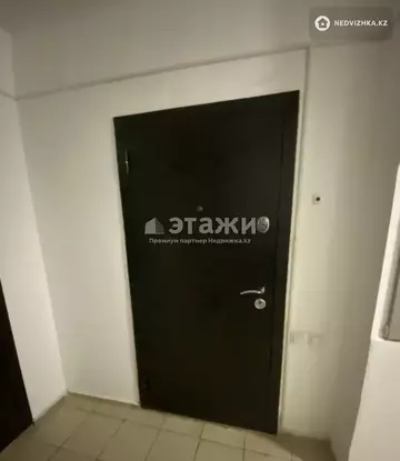 1-комнатная квартира, этаж 8 из 12, 42 м²