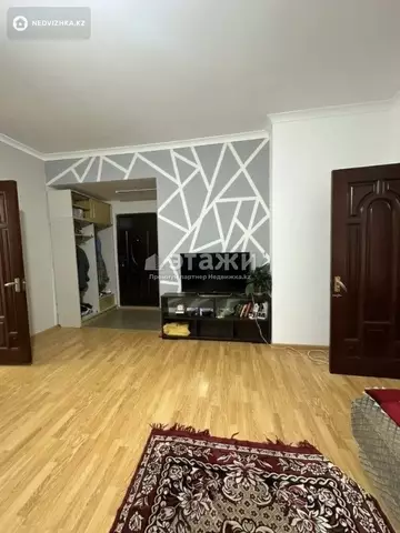 2-комнатная квартира, этаж 22 из 23, 54 м²
