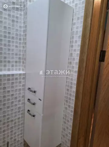 4-комнатная квартира, этаж 3 из 10, 115 м²