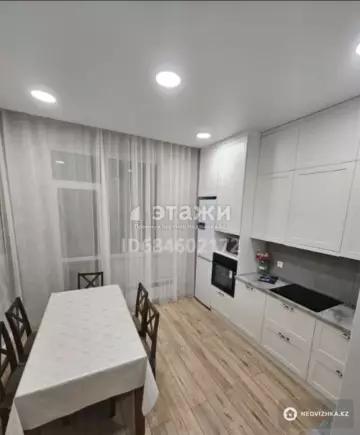 3-комнатная квартира, этаж 18 из 22, 102 м²