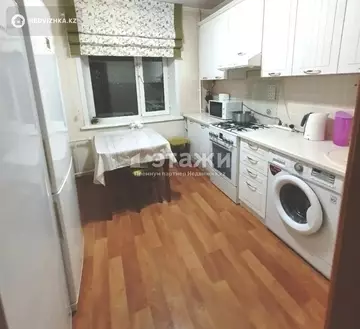 4-комнатная квартира, этаж 4 из 9, 82 м²