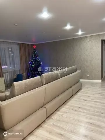 3-комнатная квартира, этаж 4 из 5, 122 м²