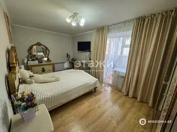 3-комнатная квартира, этаж 2 из 10, 80 м²