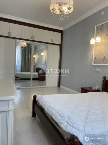 3-комнатная квартира, этаж 10 из 10, 94 м²