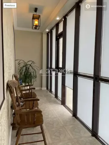 3-комнатная квартира, этаж 10 из 10, 94 м²