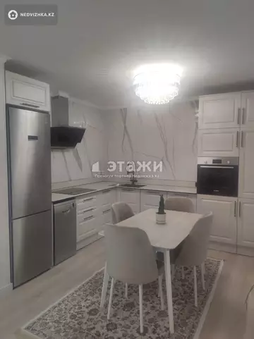 3-комнатная квартира, этаж 1 из 9, 98 м²