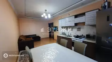 2-комнатная квартира, этаж 8 из 9, 61 м²