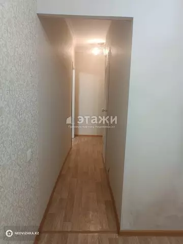 1-комнатная квартира, этаж 4 из 6, 37 м²