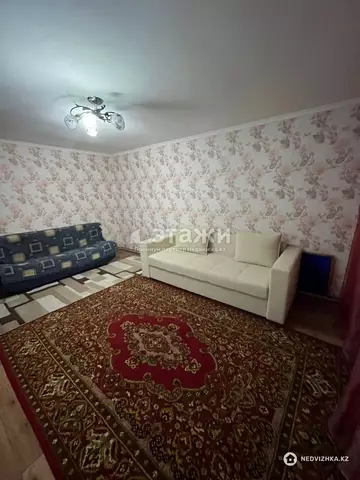 2-комнатная квартира, этаж 1 из 2, 53 м²