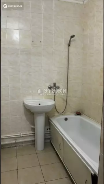 2-комнатная квартира, этаж 4 из 9, 56 м²