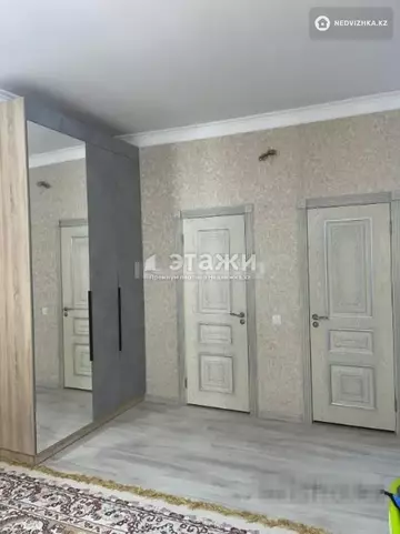 3-комнатная квартира, этаж 2 из 9, 83 м²