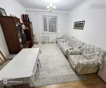 3-комнатная квартира, этаж 6 из 12, 80 м²