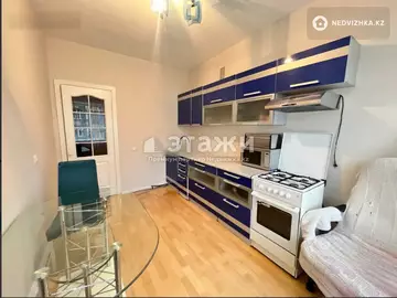 1-комнатная квартира, этаж 4 из 9, 40 м²