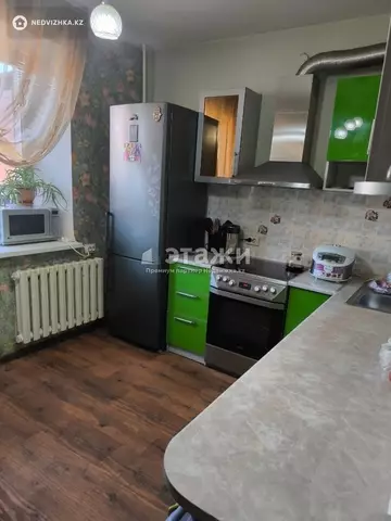 2-комнатная квартира, этаж 10 из 10, 68 м²