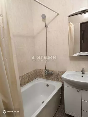2-комнатная квартира, этаж 10 из 10, 68 м²