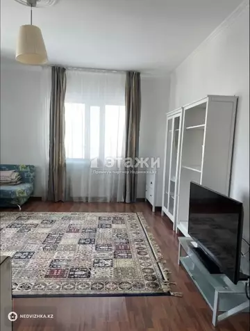 2-комнатная квартира, этаж 4 из 12, 90 м²