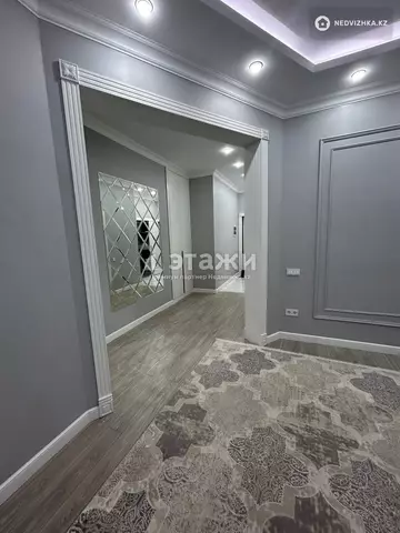 3-комнатная квартира, этаж 2 из 7, 99 м²