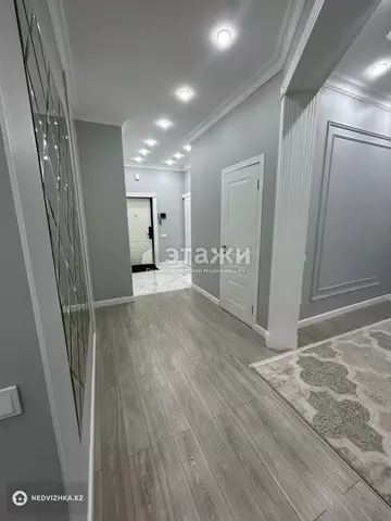 3-комнатная квартира, этаж 2 из 7, 99 м²