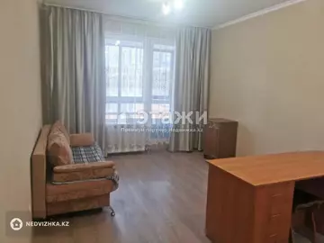 2-комнатная квартира, этаж 4 из 22, 43 м²