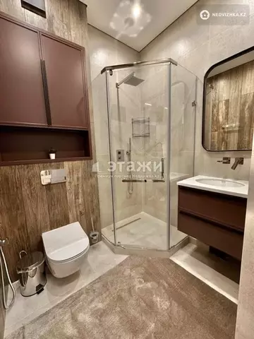 2-комнатная квартира, этаж 9 из 18, 80 м²