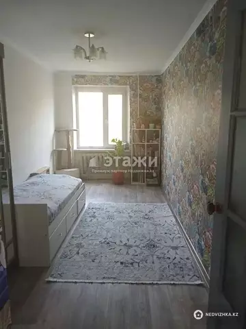 2-комнатная квартира, этаж 3 из 5, 45 м²