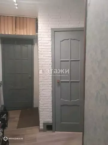 2-комнатная квартира, этаж 3 из 5, 45 м²