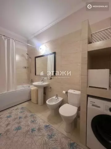2-комнатная квартира, этаж 4 из 5, 80 м²